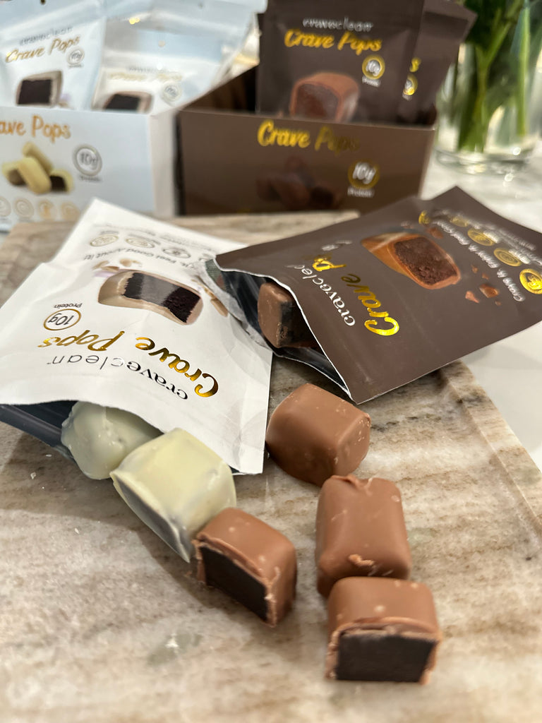 Sample Box | 4 Bags of Milk Chocolate & 4 Bags of White Chocolate